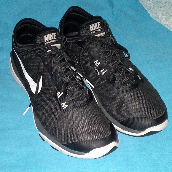 Nike Other - Nike flex supreme TR4